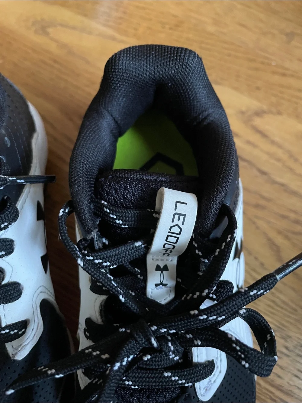 Under Armour Leadoff Low RM Jr. baseball cleats size 13 boys sports shoes